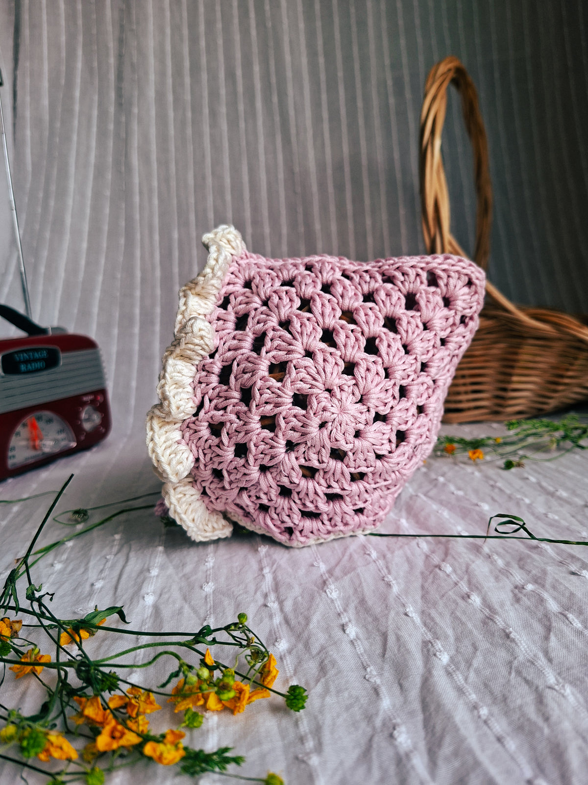 Béguin au crochet bicolore - 100 % coton